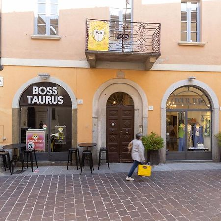 Apartamento Casanina - The House Of Travelers Como Exterior foto